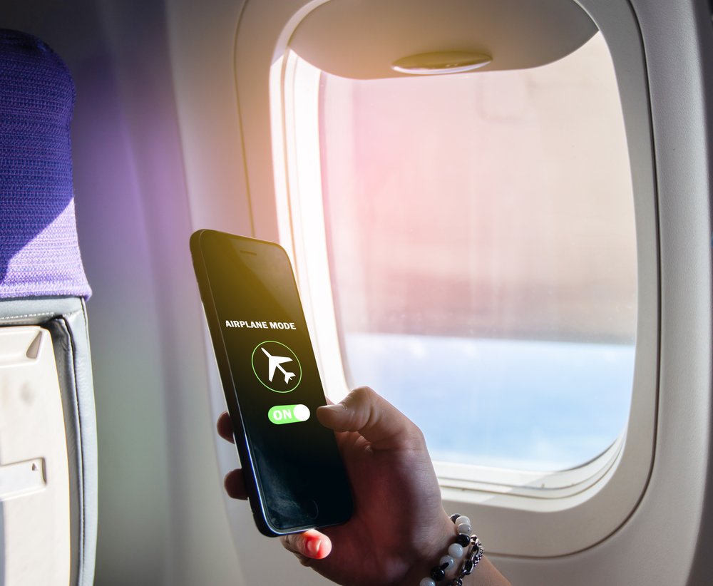 What Happens If You Don’t Use Airplane Mode on a Flight?