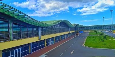 Filipino Tycoon to Assume Airport Control Starting June 1