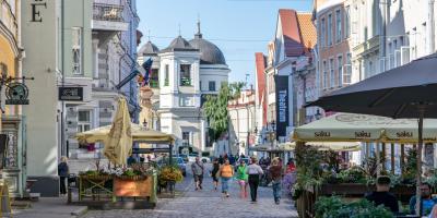 Top 10 Cleanest Countries in the World 2025